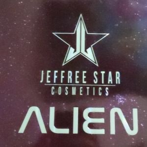 JEFFREE STAR COSMETICS ALIEN PALETTE